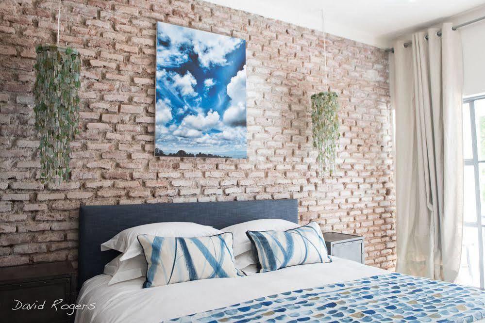 Latitude 13 Degrees Otel Lilongwe Dış mekan fotoğraf